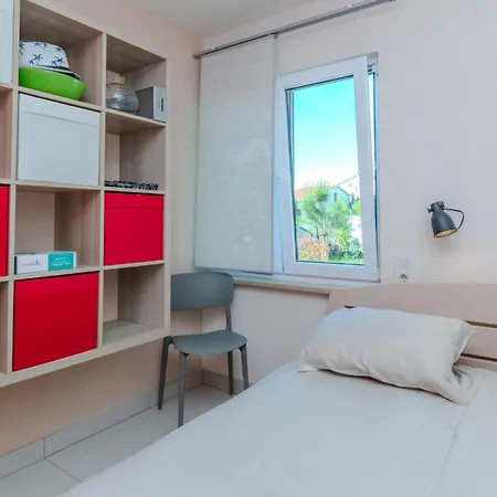 2 Bedroom Amazing In Apartment *