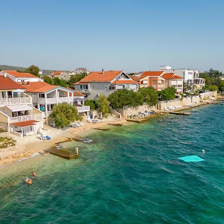 Stunning In With Wifi Appartement Bibinje