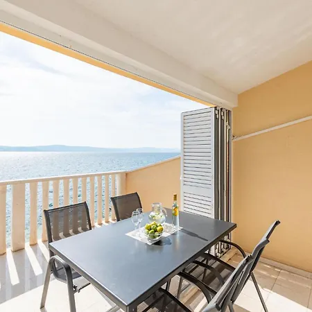 Appartement Stunning In With Wifi Bibinje