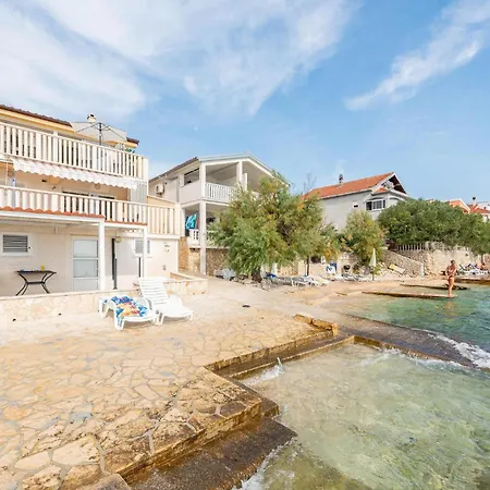 Stunning In With Wifi Appartement